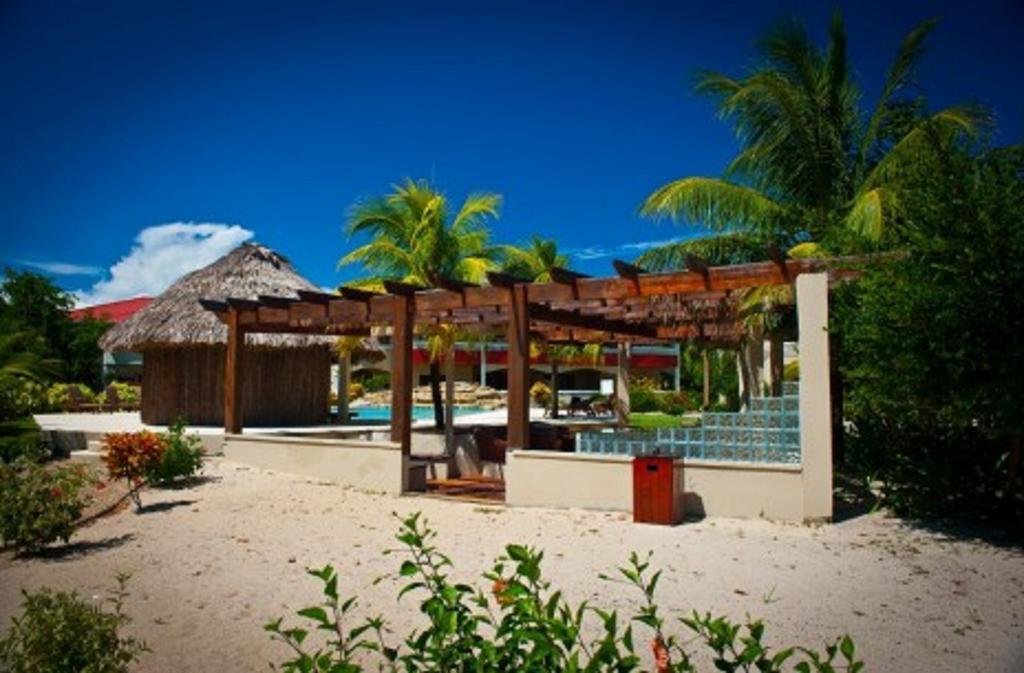 Los Porticos Villas Placencia Extérieur photo