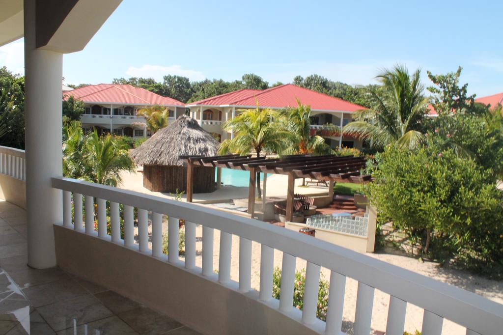 Los Porticos Villas Placencia Extérieur photo